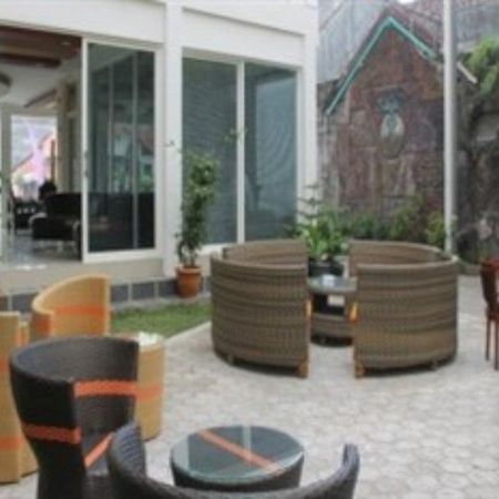 Grand Kalpataru Syariah Hotel Malang Luaran gambar